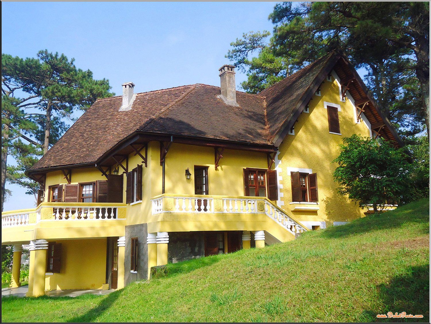 Đất nông nghiệp gần trung tâm TP. Đà lạt diện tích 73m2, view bao quát đồi thông, xung quanh nhiều điểm du lịch nổi tiếng, đầu tư sinh lời cao, giá chỉ 800 triệu