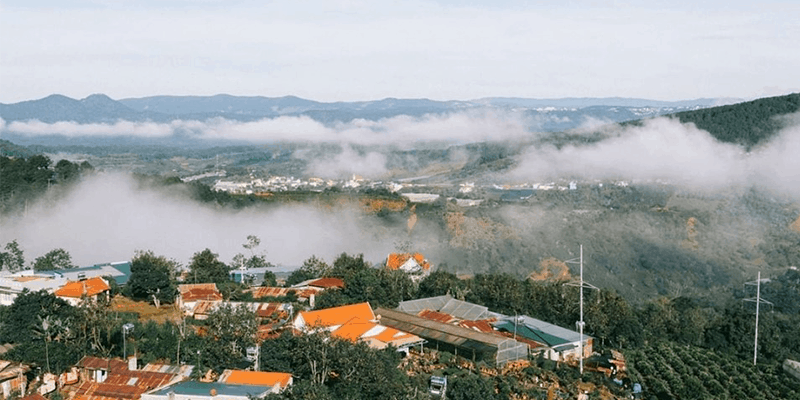 Nhà liên kế Diện tích 73m2, sổ riêng, Đường Hoàng Hoa Thám, Phường 10, ngay trung tâm TP, đường ô tô, thích hợp an cư nghỉ dưỡng, giá chỉ 4.9ty